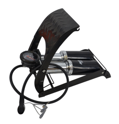 POMPKA NOŻNA DWUTŁOKOWA Z MANOMETREM