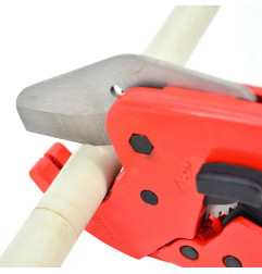 RATCHET PIPE CUTTER 63mm