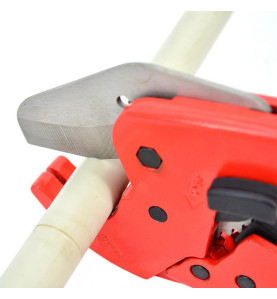 RATCHET PIPE CUTTER 63mm