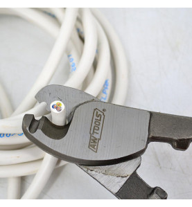 CABLE/ WIRE CUTTING & STRIPPING PLIERS 150mm