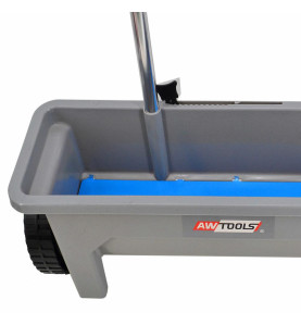 PUSH LAWN SPREADER 12L