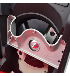 ROZDRABNIACZ DO GAŁĘZI 2000W