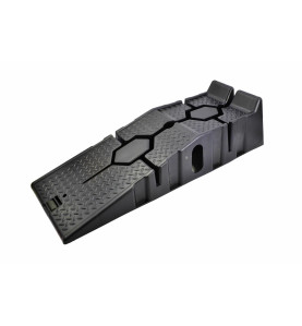 NAJAZD SAMOCHODOWY PLASTIKOWY /2szt.