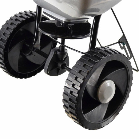PUSH BROADCAST LAWN SPREADER 15L