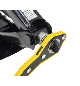 2T SCISSOR JACK w/ RATCHET WRENCH