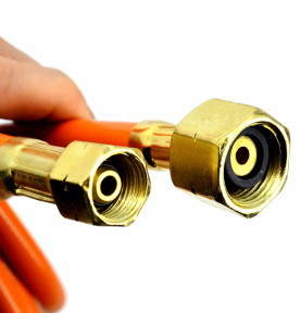 PVC LPG/ PROPANE HOSE 2M w/ COUPLINGS