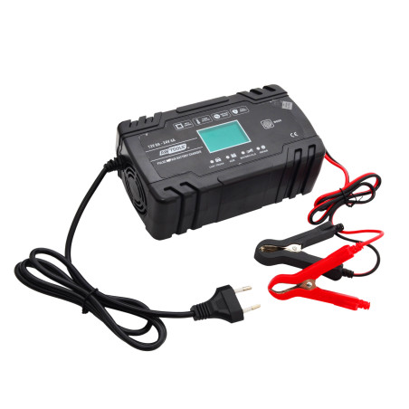 BATTERY CHARGER 12V&24V 8A LCD